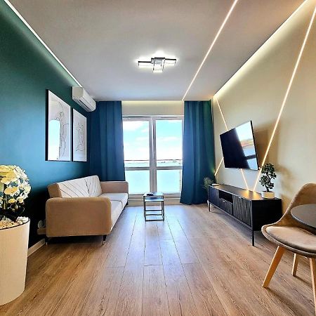 Nowy Apartament 53 Z Klimatyzacja Apartment อิวาวา ภายนอก รูปภาพ
