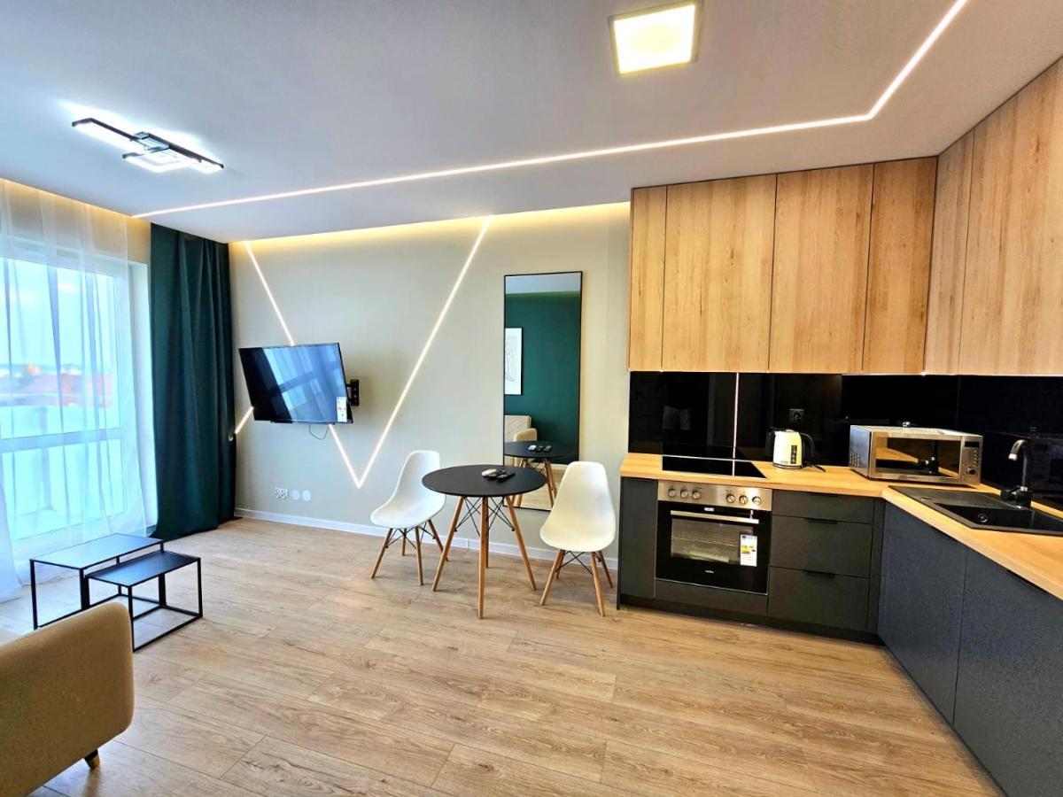 Nowy Apartament 53 Z Klimatyzacja Apartment อิวาวา ภายนอก รูปภาพ
