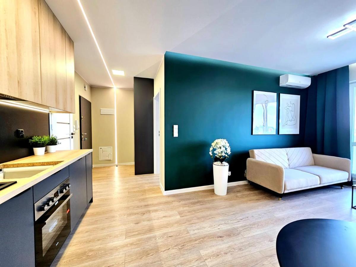 Nowy Apartament 53 Z Klimatyzacja Apartment อิวาวา ภายนอก รูปภาพ